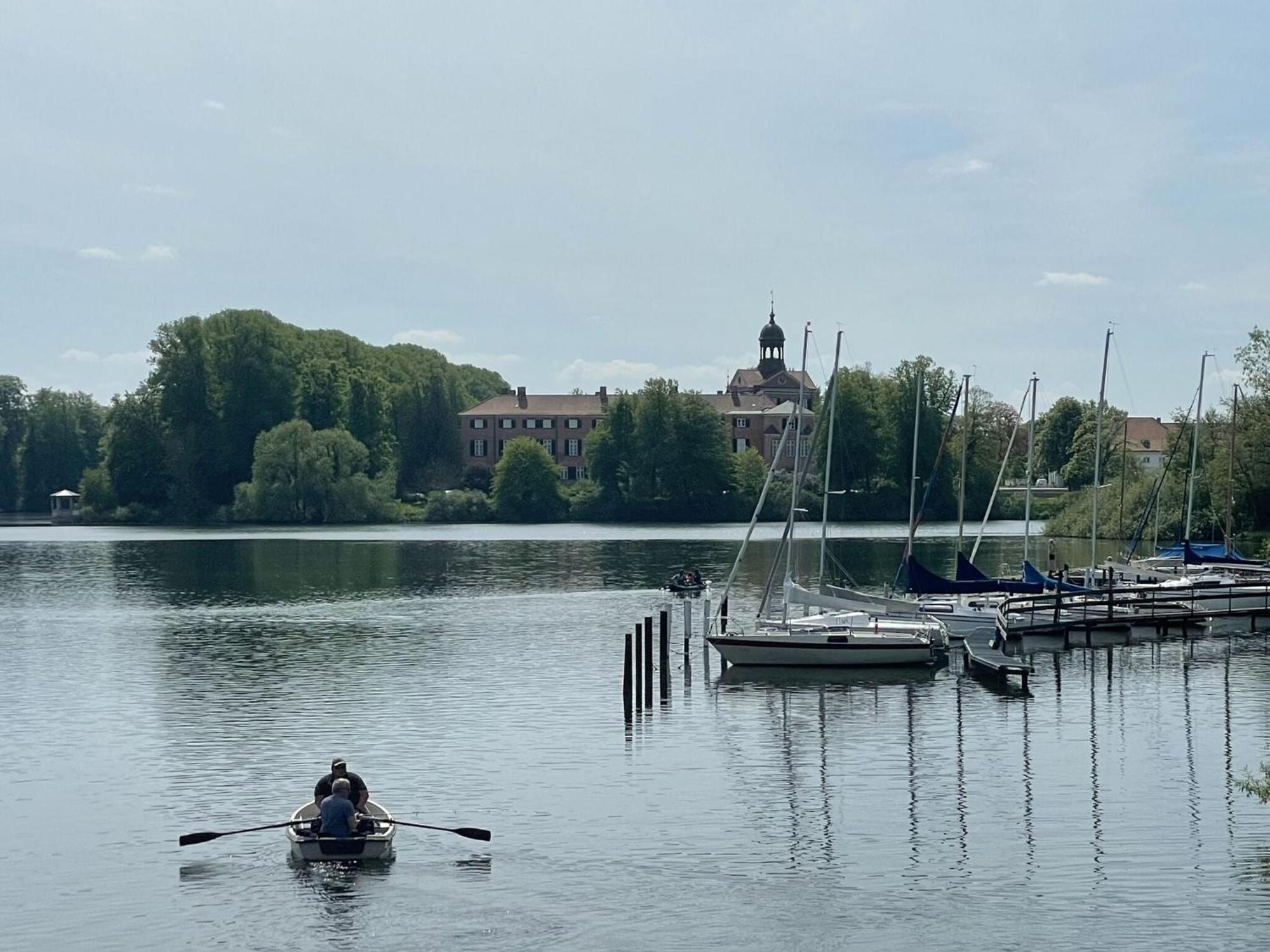 Flat In Eutin On The Kleiner Eutiner See Lake Εξωτερικό φωτογραφία